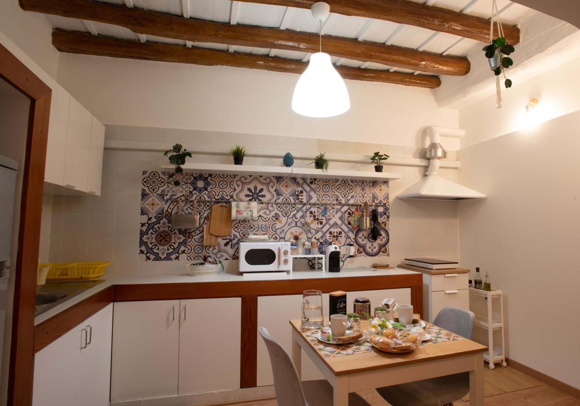 Titi'S Place Palermo Eksteriør billede